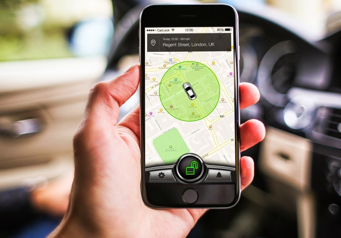 Контроль местоположения автомобиля. GPS маячки для отслеживания автомобиля. Отслеживание автомобиля. Машина геолокации. Слежение за машиной