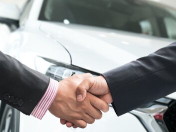 Советы по ведению переговоров при продаже битого автомобиля